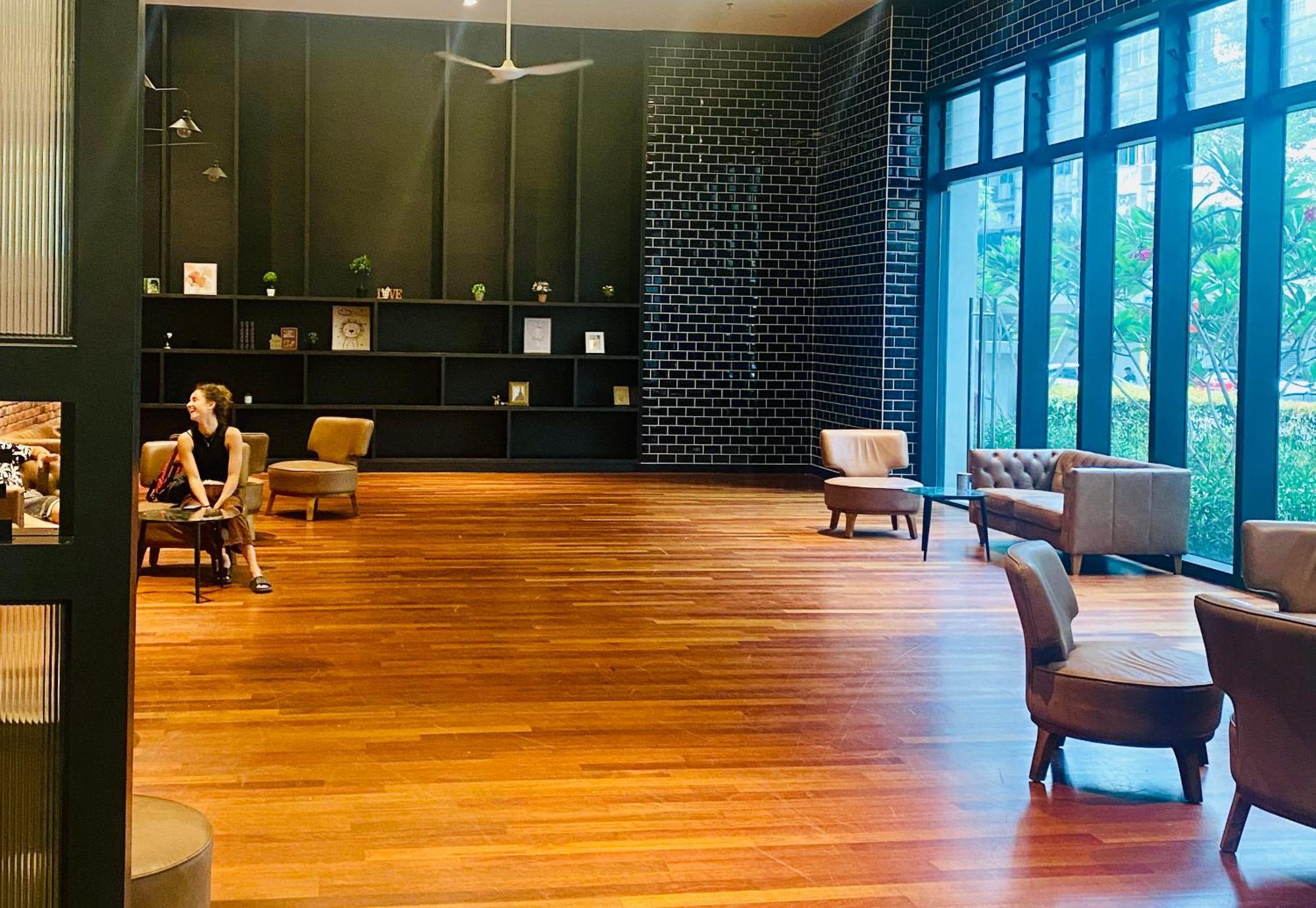 Apartment Chambers Residences Zfj World