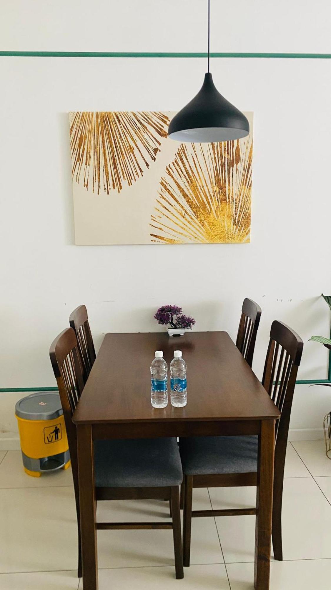 Chambers Residences Zfj World Apartment